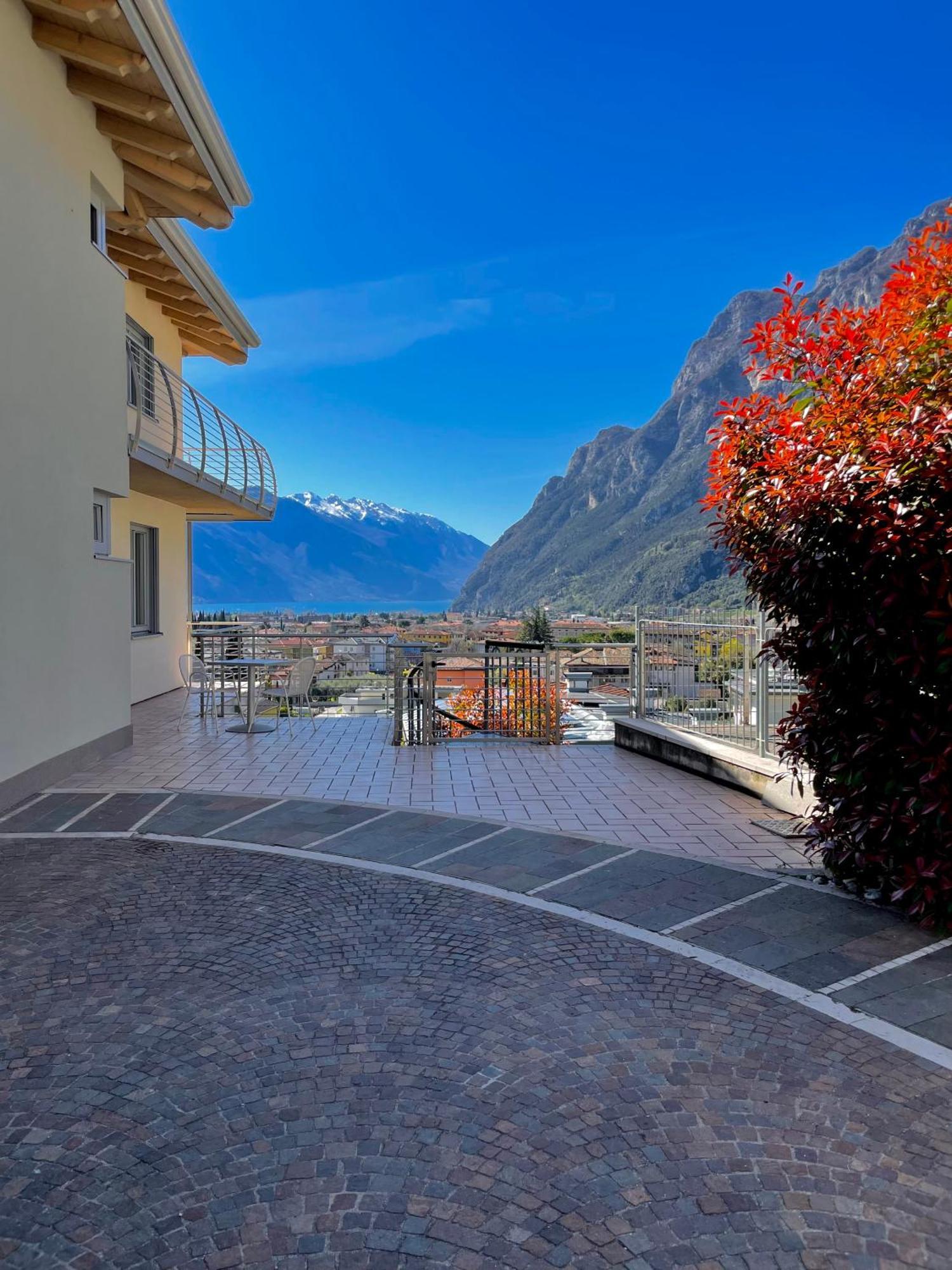 View & Chill Apartment Riva del Garda Dış mekan fotoğraf