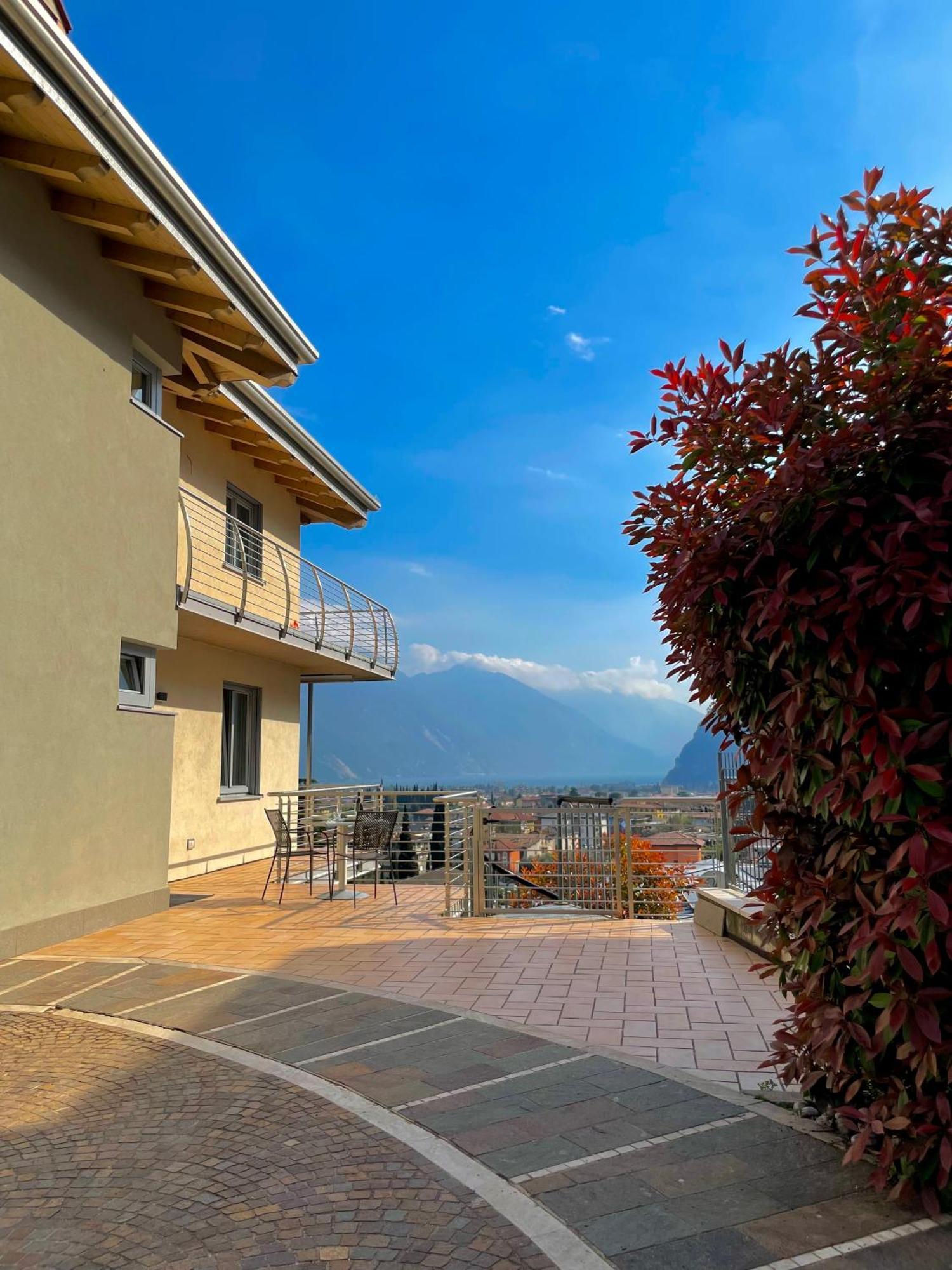 View & Chill Apartment Riva del Garda Dış mekan fotoğraf